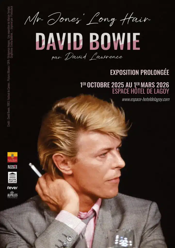 Impression du livre de l’exposition David Bowie